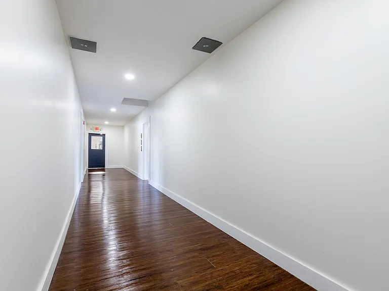 13476 Clifton Blvd #102 — Photo 2
