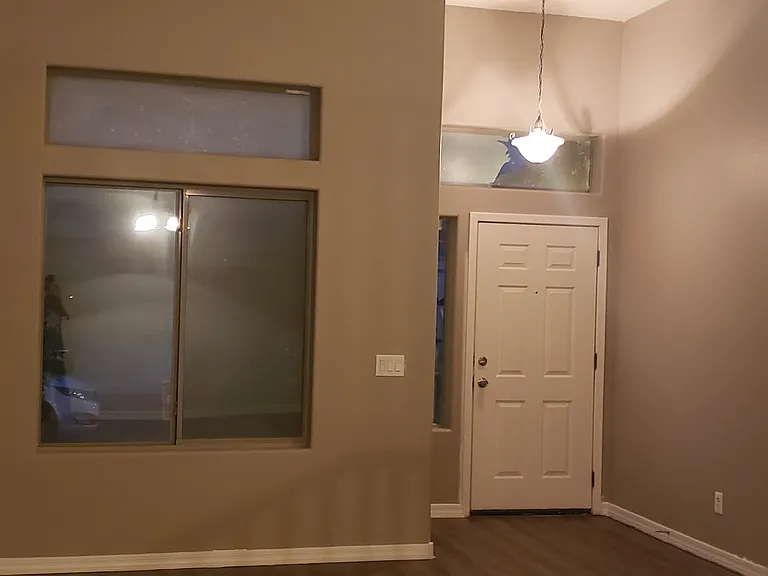 25045 W Illini St — Photo 5