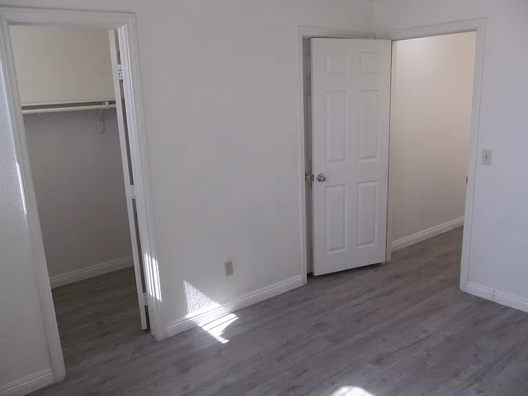 3982 Round Wood St — Photo 34