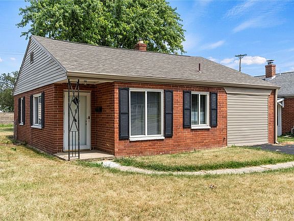3rd image of 3905 Fulton Ave