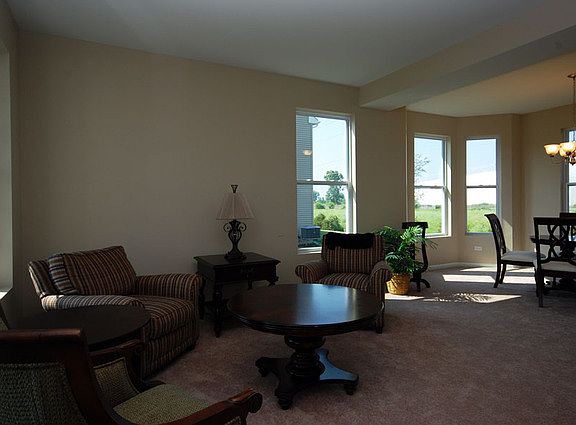 3rd image of 24514 Kennedy Cir
