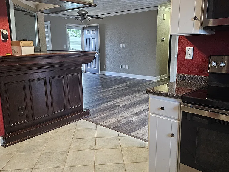 5104 Esher Ct — Photo 12