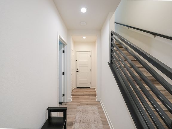 4th image of 13054 Lumen Way