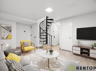 155 Meserole Ave #1E, Brooklyn, NY 11222