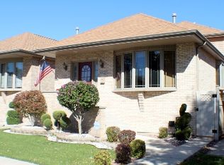 5745 S Moody Ave, Chicago, IL