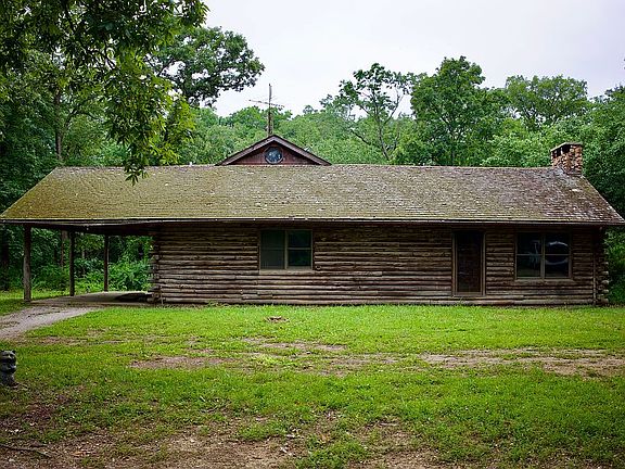 3rd image of 4273 W Lake Rd