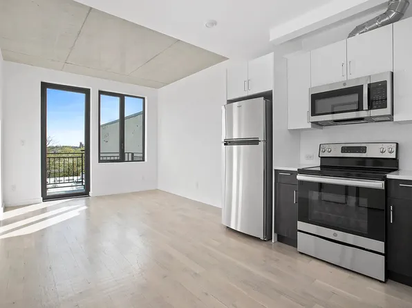 264 Pacific Street 3C image 1 of 11