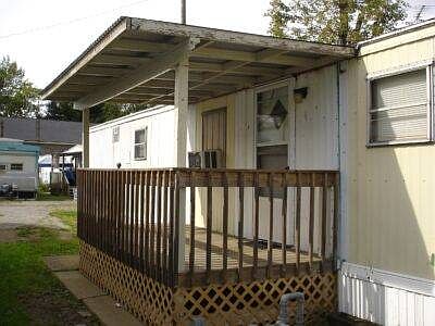 1st image of 3012 Dennis Ct NE
