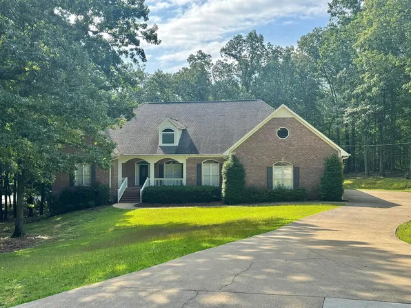 3707 Ashwood Cir, Jasper, AL 35504
