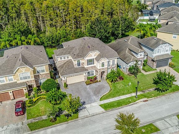 3rd image of 16337 Tudor Lake Ct
