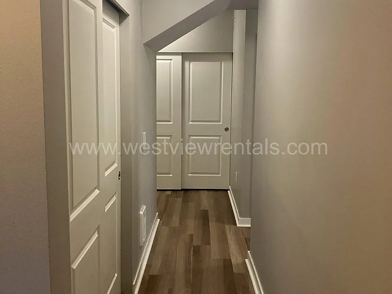 203 E Laurel St — Photo 220