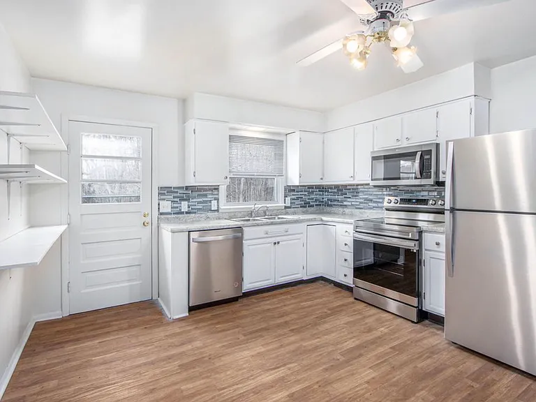 10477 Sprinkle Rd #2 — Photo 2
