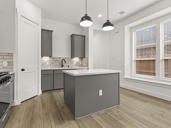 6th image of this home