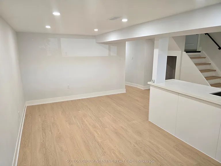 69 Marlin Ct — Photo 28