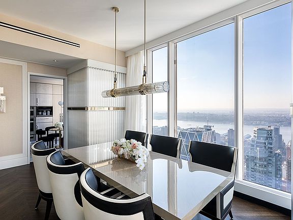 5th image of 217 W 57th St APT 60W