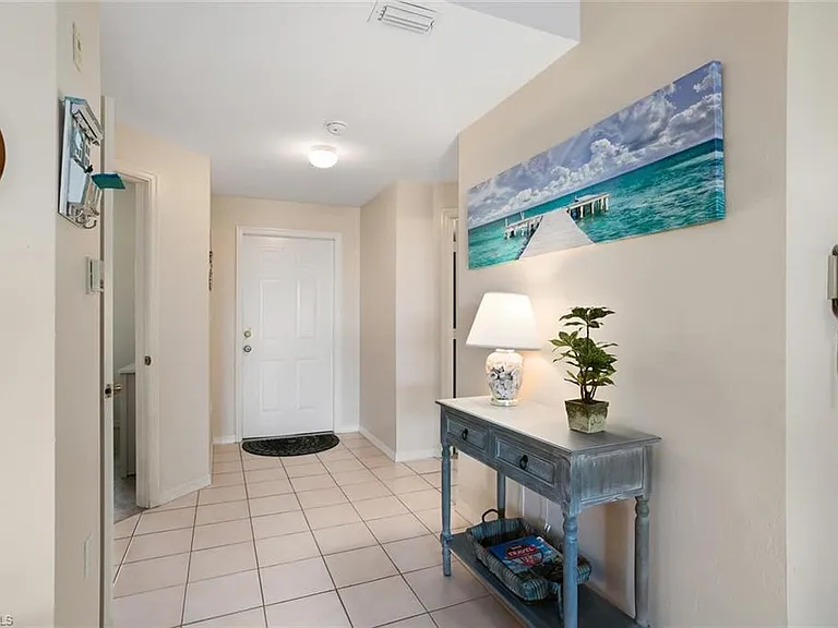 519 Roma Ct #306 — Photo 3