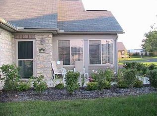 1444 Cascade Dr, Grove City, OH 43123