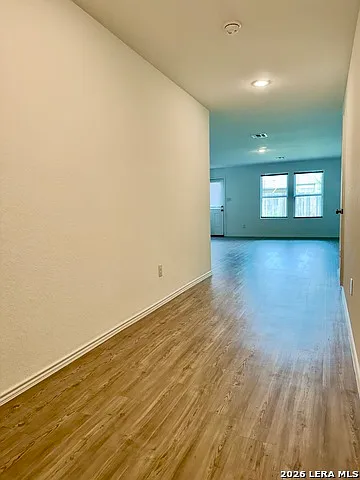 4 bed, 2.5 bath, 1954 sqft, $1,750 — Photo 3