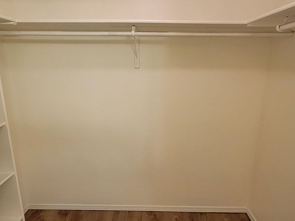 5th image of 16799 Naito Ave