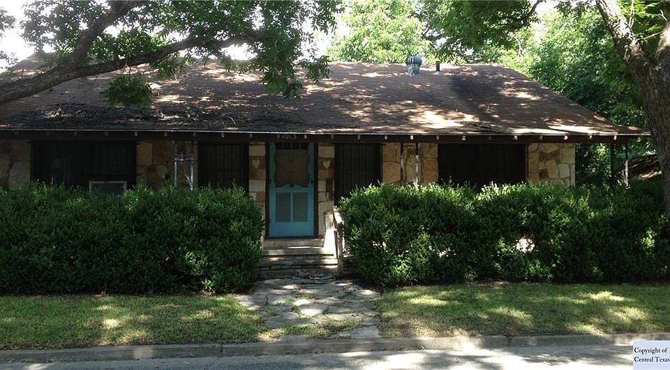 1st image of 1013 N Milam St