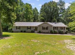 821 Manor Hills Rd, Lillington, NC 27546