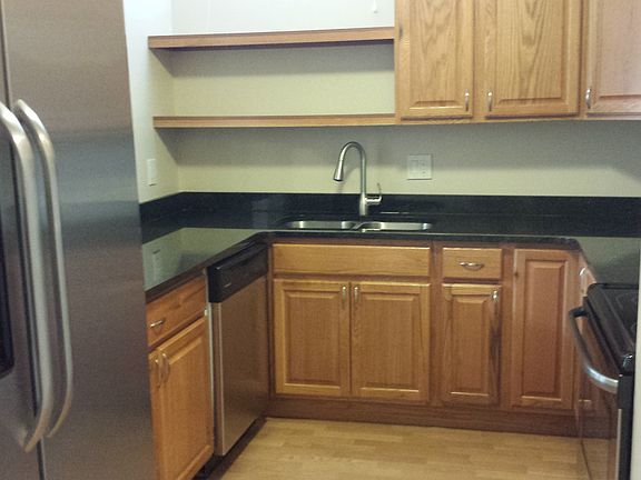 2nd image of 430 N Washington Ave