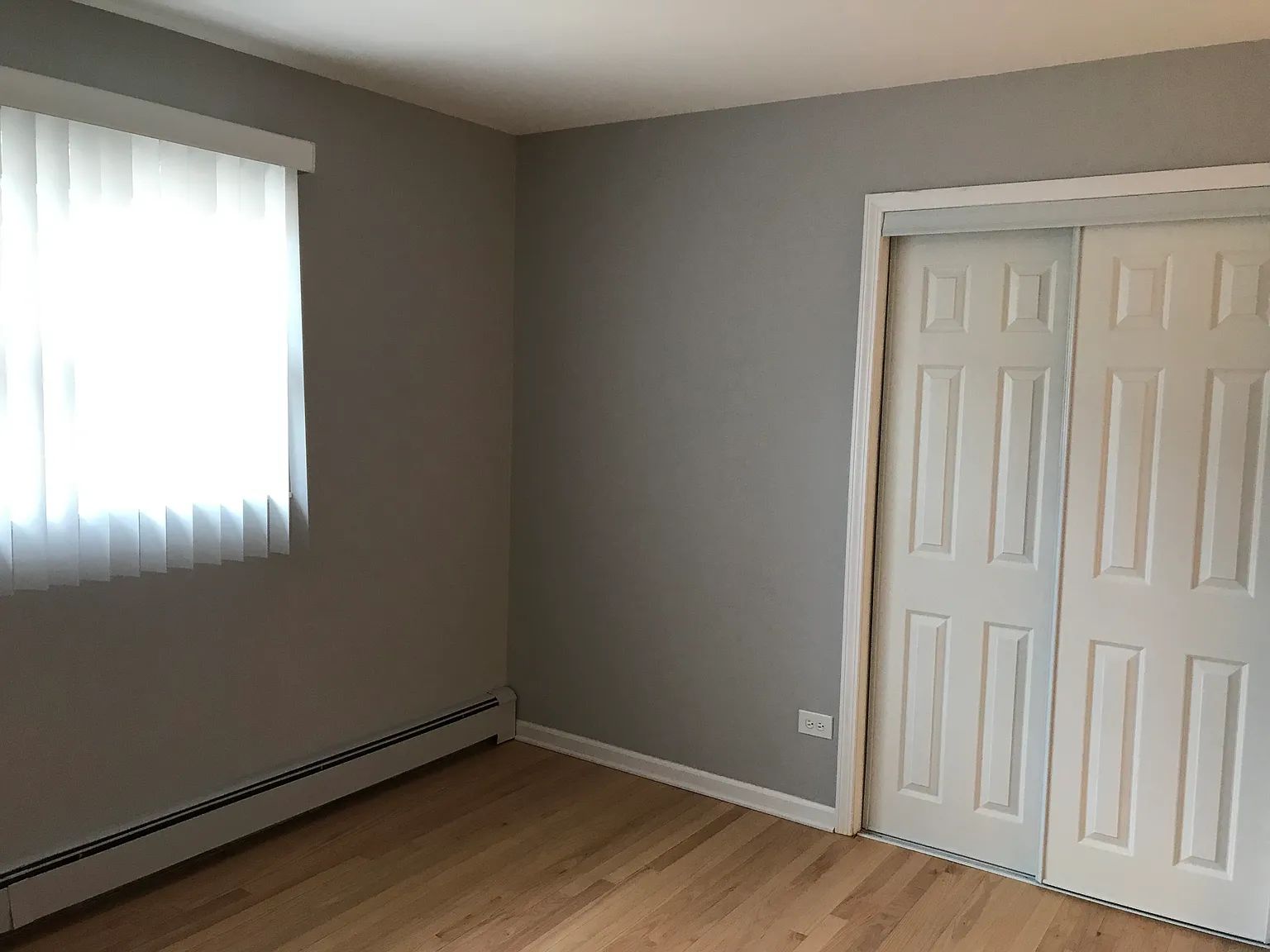 2 bed, 1200 sqft, $1,700 — Photo 2