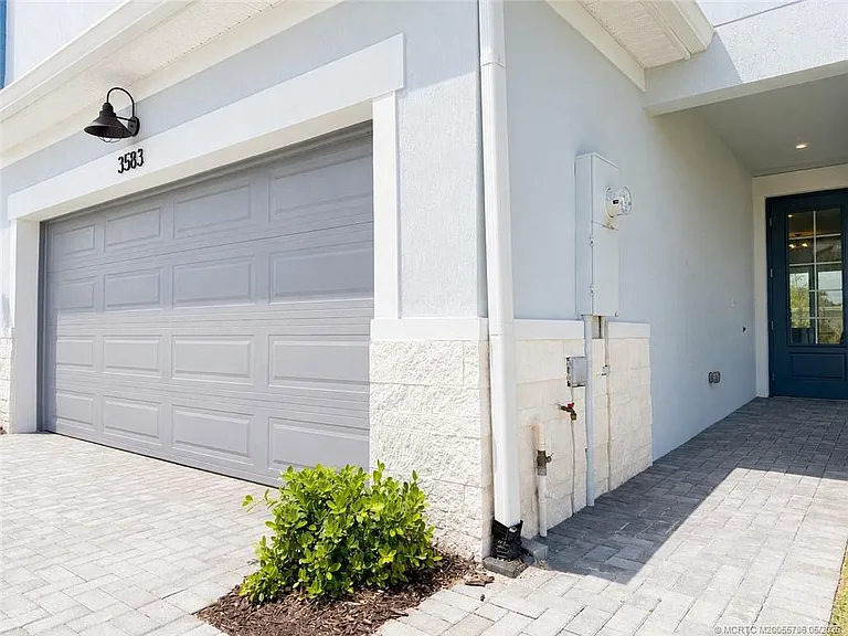3583 NW Solange Ct — Photo 50