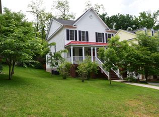 3101 Spring Dr, Alexandria, VA 22306