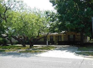 3122 Brookhaven Club Dr, Farmers Branch, TX 75234