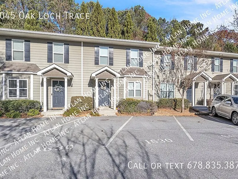 2045 Oak Loch Trce — Photo 1