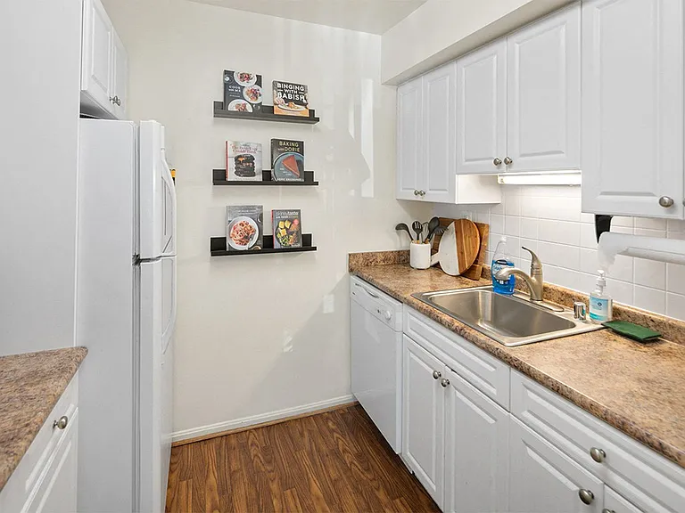 McDonogh Township Apartments — Photo 9