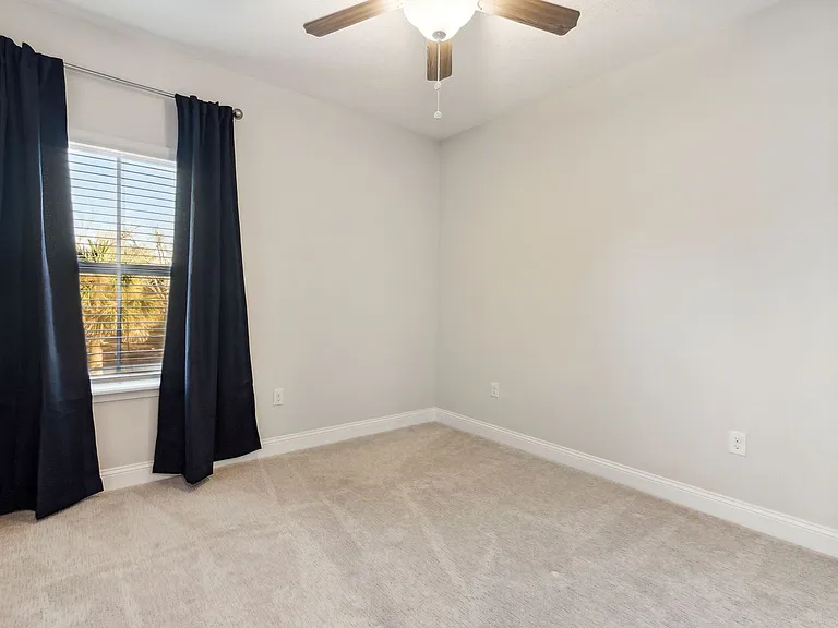 247 Beech St — Photo 32