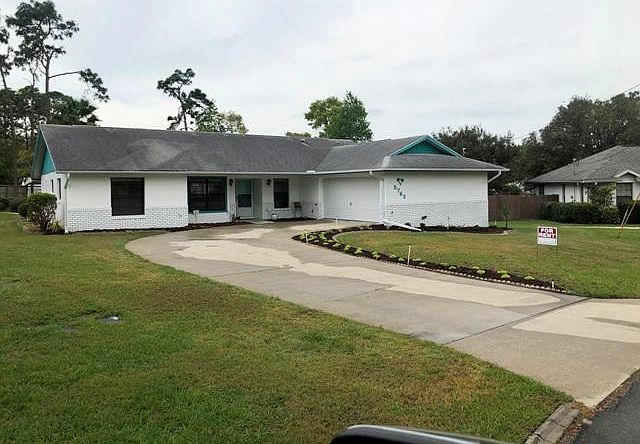 1st image of 5762 W Woodside Dr