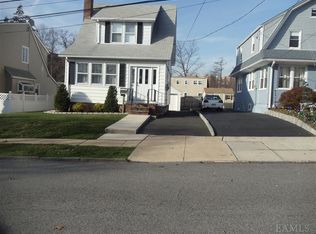 41 Hardy Pl, Yonkers, NY 10703