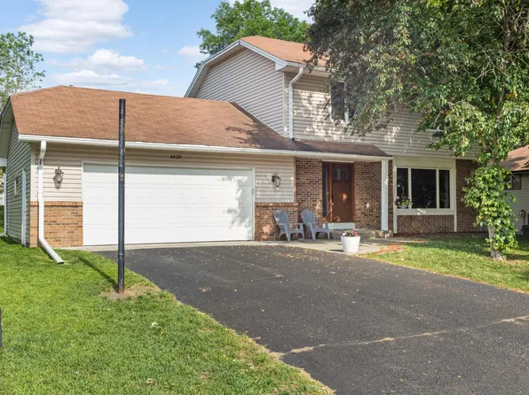 4420 Jonquil Ln N, Plymouth, MN 55442