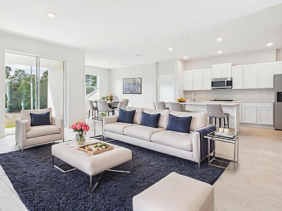 2nd image of 15890 SW 55th Avenue Rd