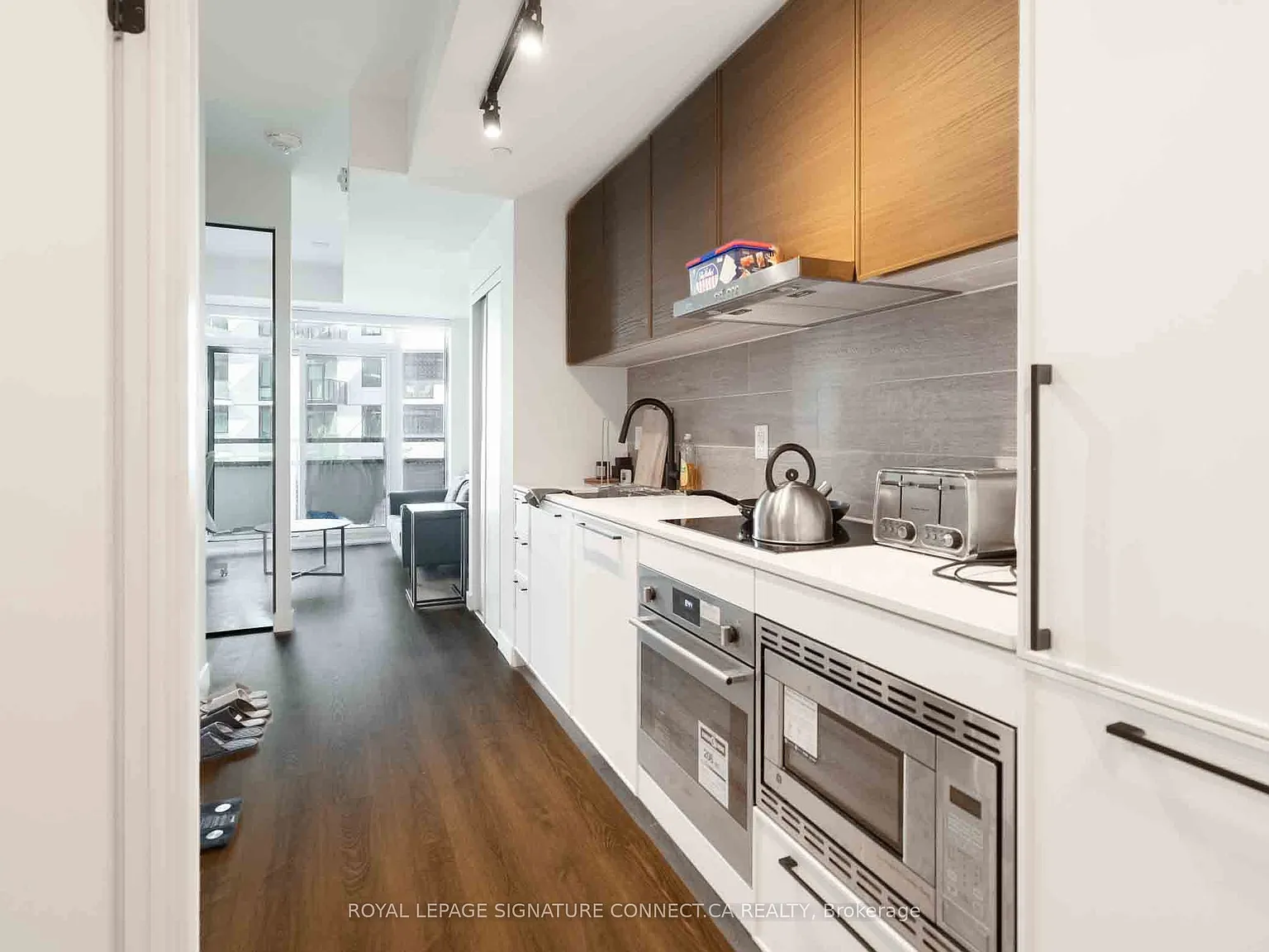 1 bed, $1,899 — Photo 3