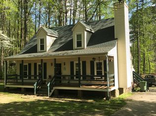 5640 Fawn Ct, Gloucester, VA 23061