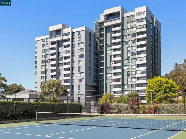 555 Pierce St APT 209, Albany, CA 94706