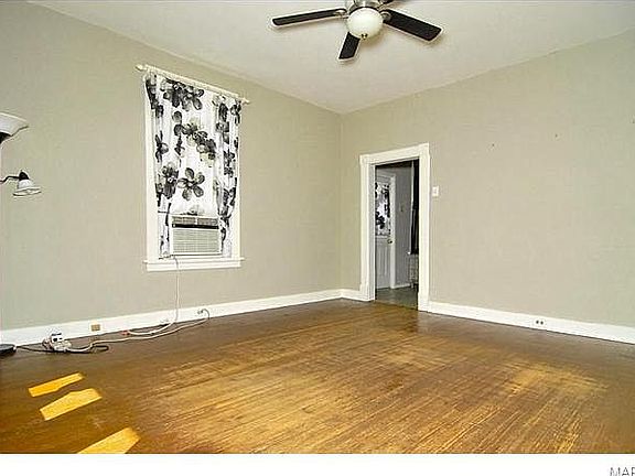 5th image of 5137-5139 Pattison Ave