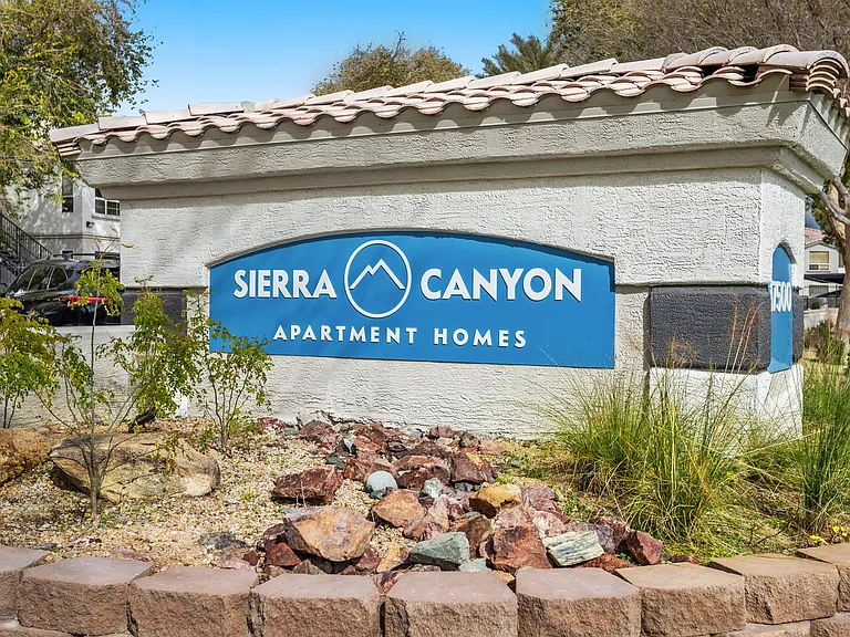 Sierra Canyon — Photo 22