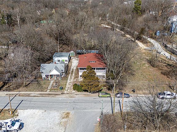 4th image of 510 W Prairie St #2