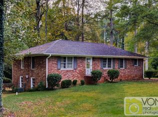 2086 Pawnee Dr SE, Marietta, GA 30067