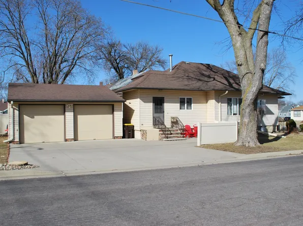 408 S Prairie Ave, Fairmont, MN 56031