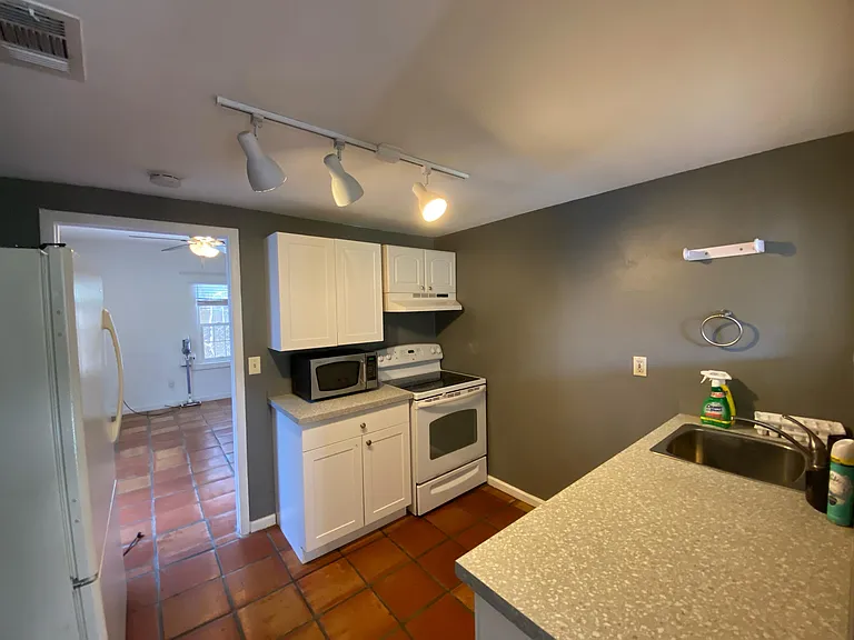 1604 N Osceola Ave #5 — Photo 6