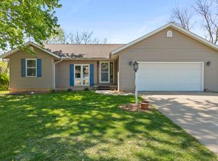 217 Aspen Ct, East Peoria, IL 61611