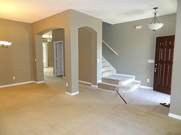 4th image of 4025 Shawn Cir