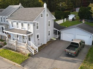 25 W Colliery Ave, Tower City, PA 17980