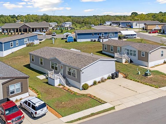 Exterior Image-2-Champion 83 Duck River Estates